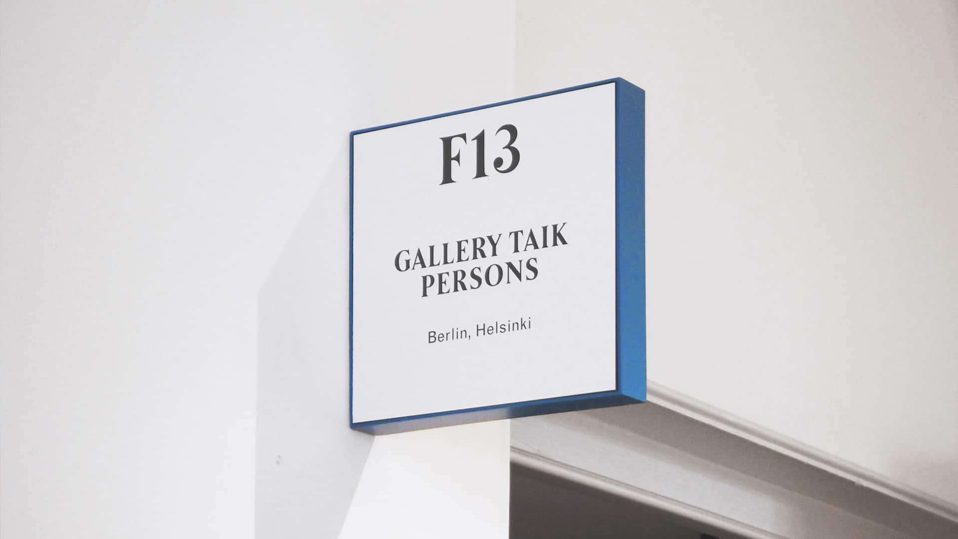 ESTUDIO-ROTONDO_Photo-London_Wayfinding_04